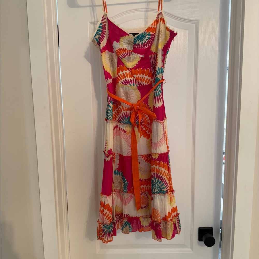 Colorful Sleeveless Summer Dress. BCBG.